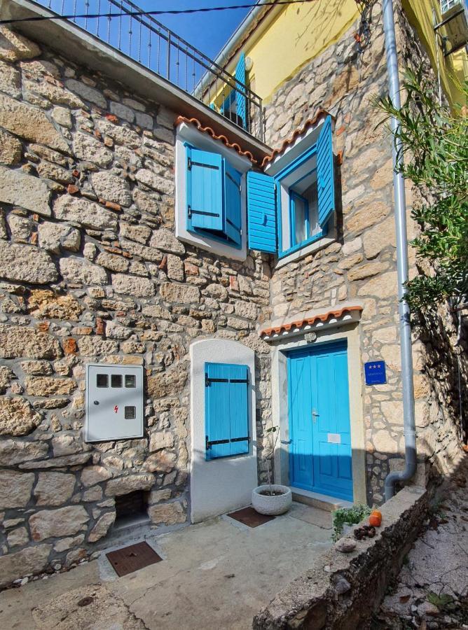 Little Summer House Baska  Bagian luar foto